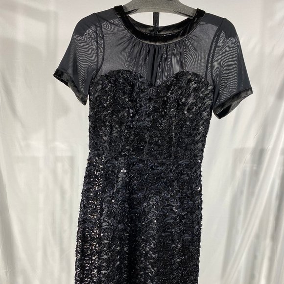 Dress - Decode - Picture 1 of 6